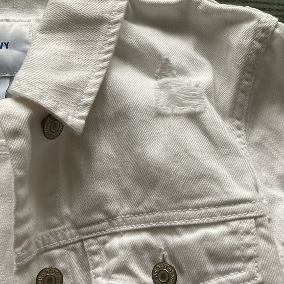Old Navy Frayed White Denim Jacket - Picture 3 of 6